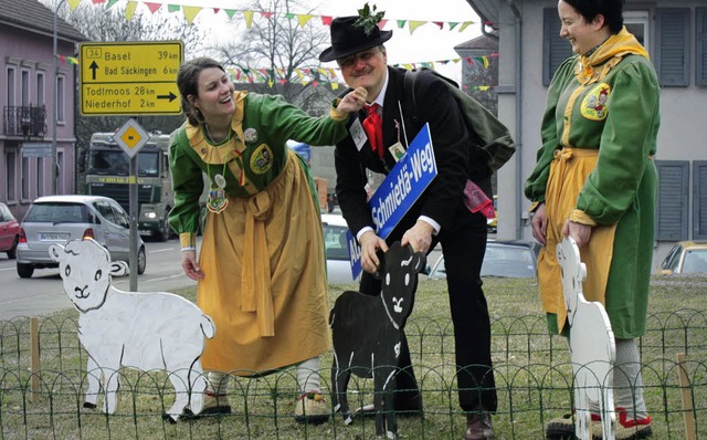 Seit gestern auf der Wiese gegenber d...ef>- freie Mhphisto Adrian Schmidle   | Foto: Sandra von Appen