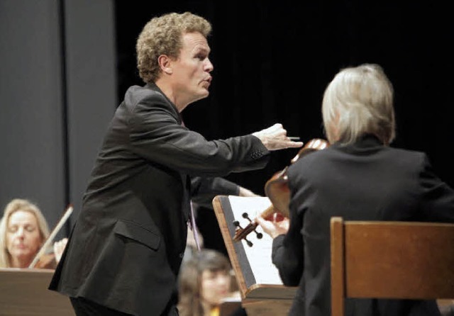 Orchesterchef Siegfried von der Goltz ...sikern Beethoven vllig neu erfahren.   | Foto: Breithaupt