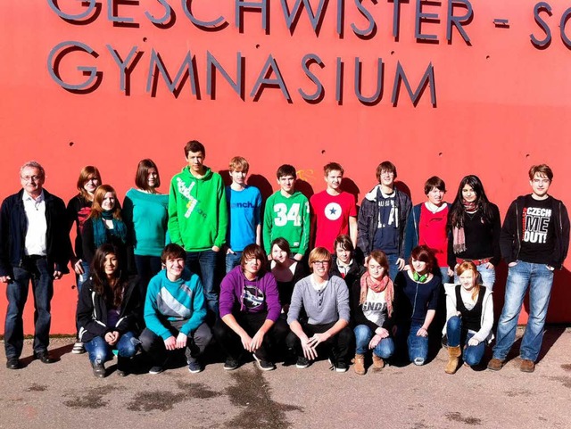 Erwartungsvoll: Die Schler des Waldki...reuen sich auf Besuch aus ganz Europa.  | Foto: Schule