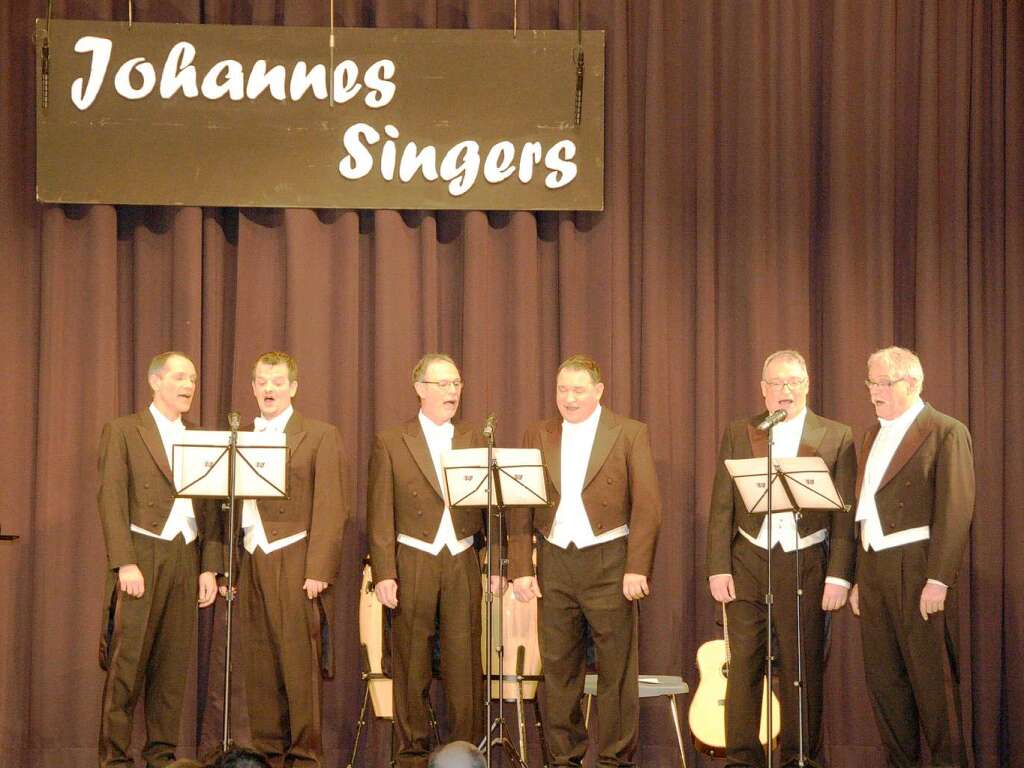 Impressionen von der Zunftabendpremiere im Haus der Begegnung in Grenzach