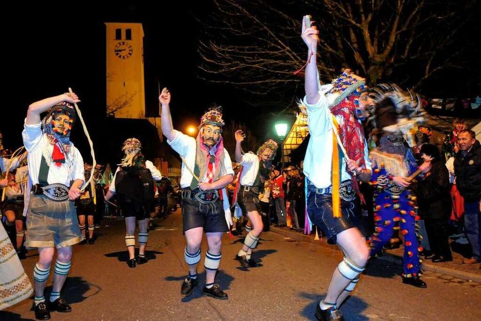 Impressionen von der närrischen Nacht in Seelbach (Foto: Wolfgang Künstle) Impressionen von der närrischen Nacht in Seelbach (Foto: Wolfgang Künstle)