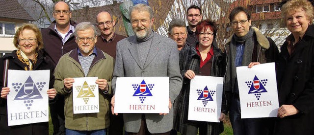 Der Arbeitskreis Jubilum mit  Sabine ...stellte das neue Logo fr Herten vor.   | Foto: Heinz Vollmar