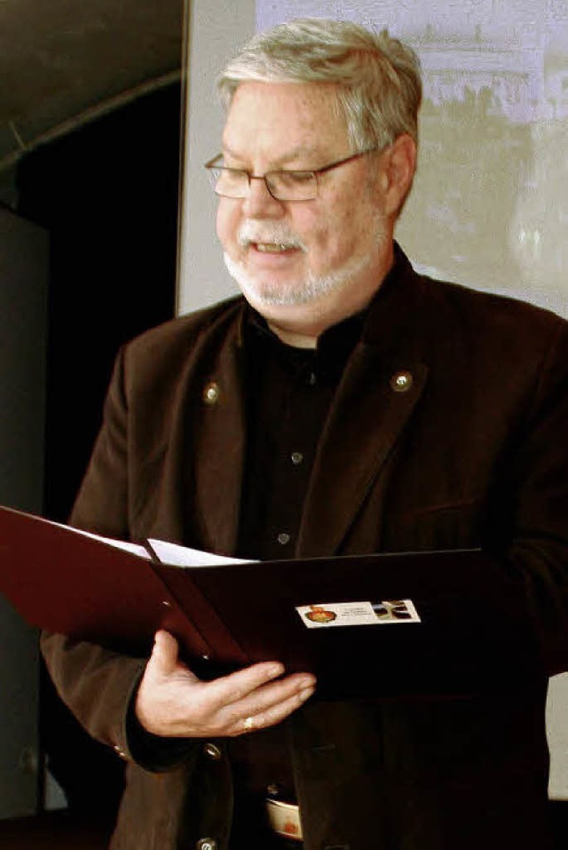 Wilfried Holzmann, der  Leiter der  &#8222;kleinen bhne&#8220;.   | Foto: E. Sieberts