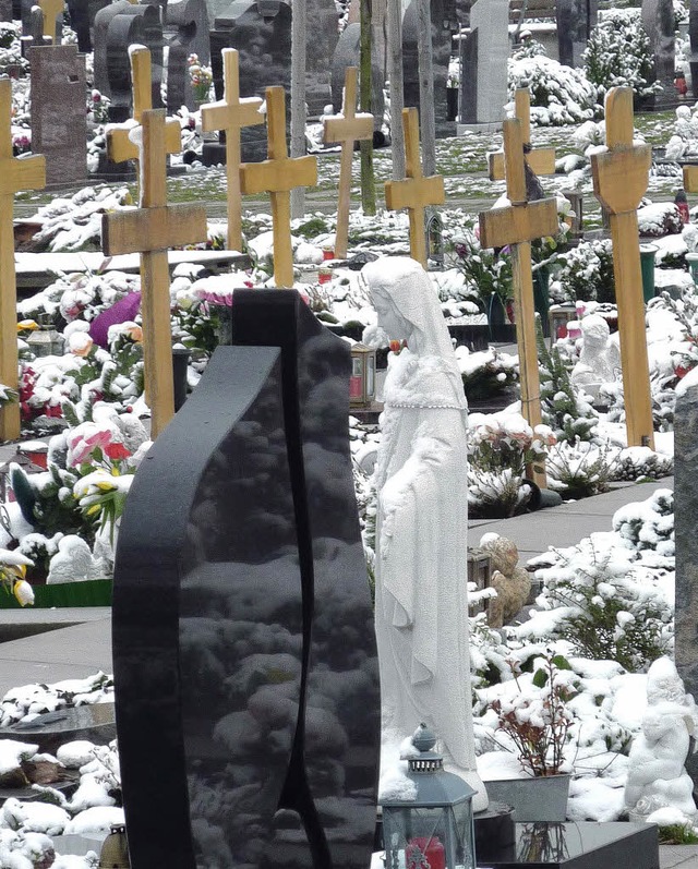 Die Friedhofsgebhren steigen.   | Foto: Seller