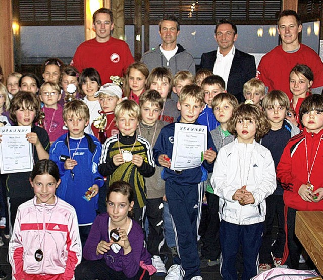 Keiner der jungen Tennisspieler ging ohne Urkunde heim.   | Foto: Verein