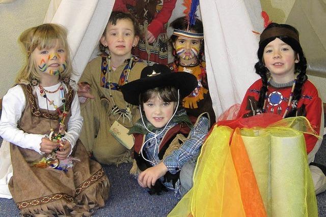 Cowboys und Indianer im Kindergarten St. Konrad