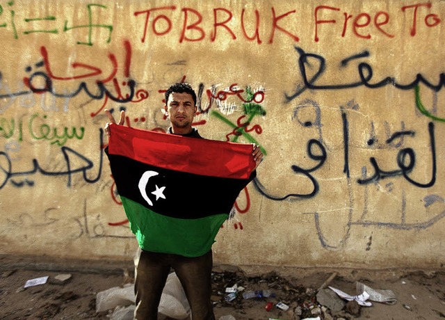 Ein libyscher Freiheitskmpfer und Gaddafi-Gegner in Tobruk  | Foto: afp