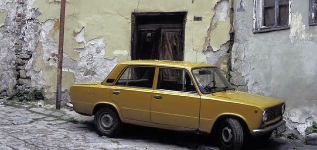 Gelber Lada in Bulgarien  | Foto: dpa