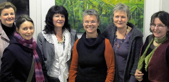 Valerie Rosetti, Katja Maier, Petra Sa...einem Bild von Petra Sans (von links)   | Foto: VHS