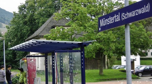 Der Bahnhof in Mnstertal wird immer m... vor grere Herausforderungen stellt.  | Foto: H. Wagner