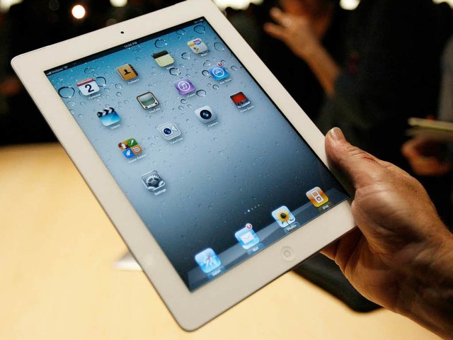 Schneller, leichter, dnner: Das neue iPad2.  | Foto: dpa