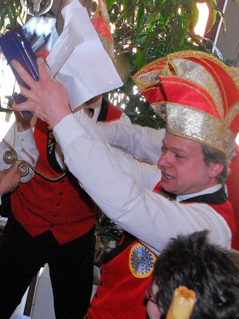Bei der Stürmung des Vogtsburger Rathauses war die Stimmung blendend. Bei der Stürmung des Vogtsburger Rathauses war die Stimmung blendend.