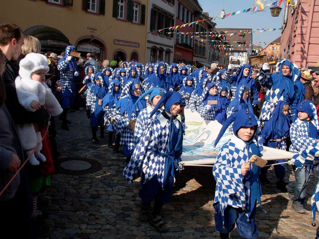 Schelmen, Schnurrewieber und Mittwocher bernehmen die Macht im Staufener Rathaus.