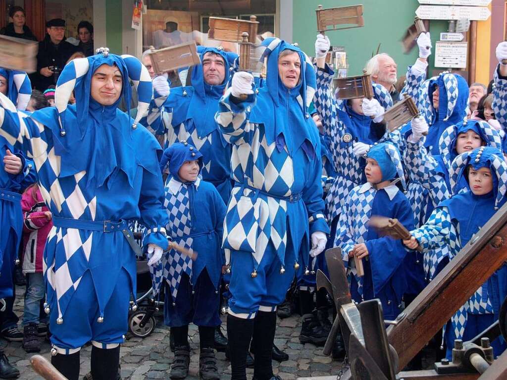 Schelmen, Schnurrewieber und Mittwocher bernehmen die Macht im Staufener Rathaus.