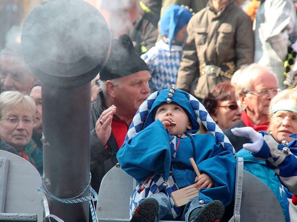 Schelmen, Schnurrewieber und Mittwocher bernehmen die Macht im Staufener Rathaus.