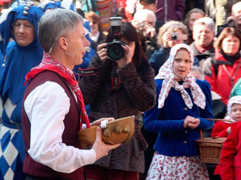 Schelmen, Schnurrewieber und Mittwocher bernehmen die Macht im Staufener Rathaus.