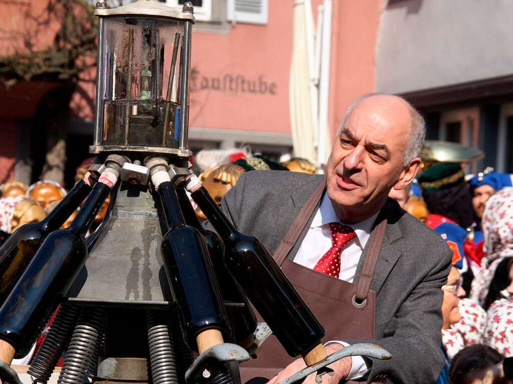 Schelmen, Schnurrewieber und Mittwocher bernehmen die Macht im Staufener Rathaus.