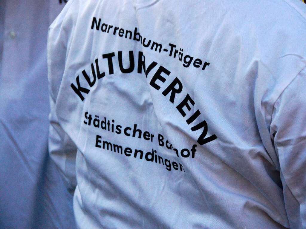 Narrenbaumträger des Kulturvereins Bauhof. Narrenbaumträger des Kulturvereins Bauhof.