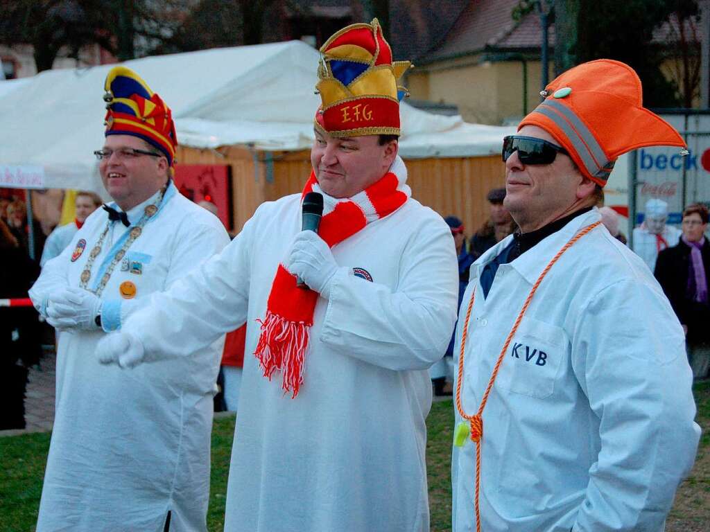 Skeptische Blicke: GIlde-Chef Alexander Maier, EFG-Präsident Gerhard Bürklin und Bauhofleiter Reinhard Kern. Skeptische Blicke: GIlde-Chef Alexander Maier, EFG-Präsident Gerhard Bürklin und Bauhofleiter Reinhard Kern.