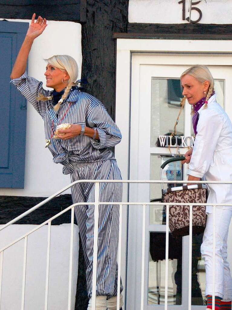 Gutsele gab’s unterwegs beim Friseur im Westend. Gutsele gab’s unterwegs beim Friseur im Westend.