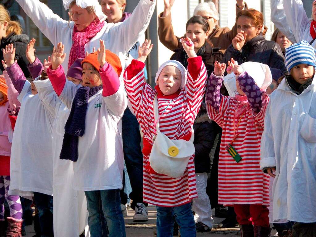 „Rucki-Zucki“: Der Narresome schunkelt mit. „Rucki-Zucki“: Der Narresome schunkelt mit.