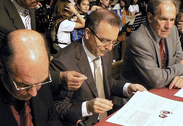 Santeramos Brgermeister Vito Lillo (M...ch mehrwchiger Pause  wieder im Amt.   | Foto: Archivfoto: Klaus Schneidewind