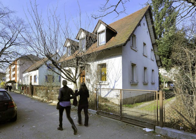 Anderthalbgeschossige Huser stehen au...Strae. Die Bewohner werden umziehen.   | Foto: Michael Bamberger