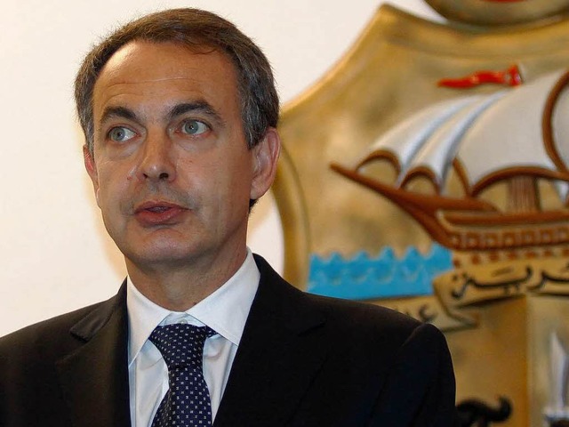 Jose Luis Rodriguez Zapatero, Minister...ent von Spanien, tritt auf die Bremse.  | Foto: dpa