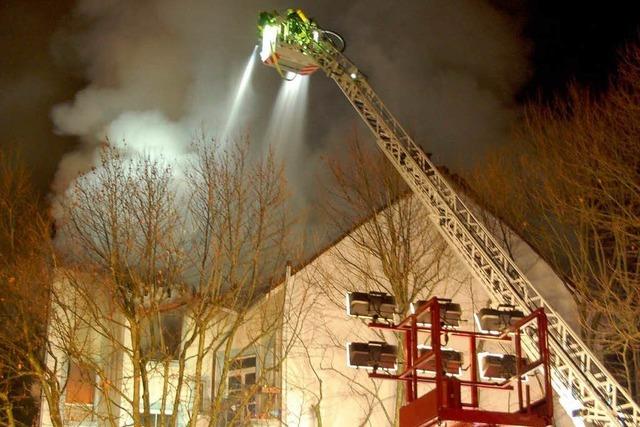 Haus im Hebelpark in Flammen