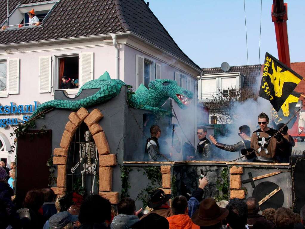 Die Besucher hatten viel Spa beim groen Umzug in Hartheim.