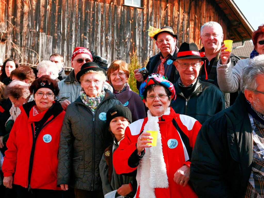 Ein nrrisches Spektakel sahen die Zuschauer beim Umzug in Mnchweier.