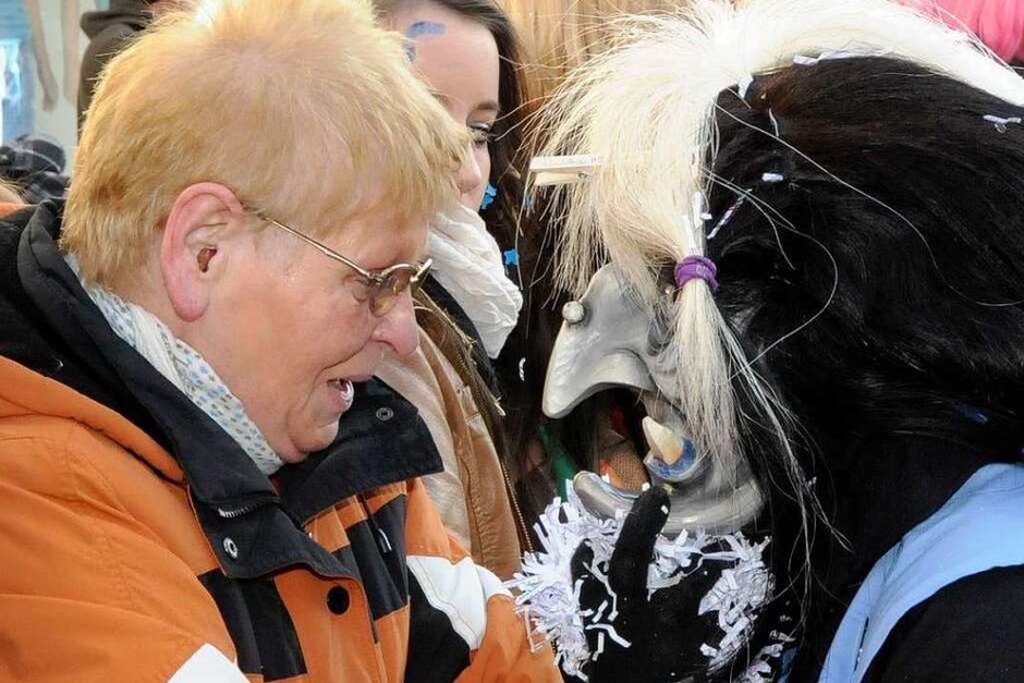 Bitte kein Konfetti liebe Schneesturmhex aus Denzlingen (Foto: Markus Zimmermann) Bitte kein Konfetti liebe Schneesturmhex aus Denzlingen (Foto: Markus Zimmermann)