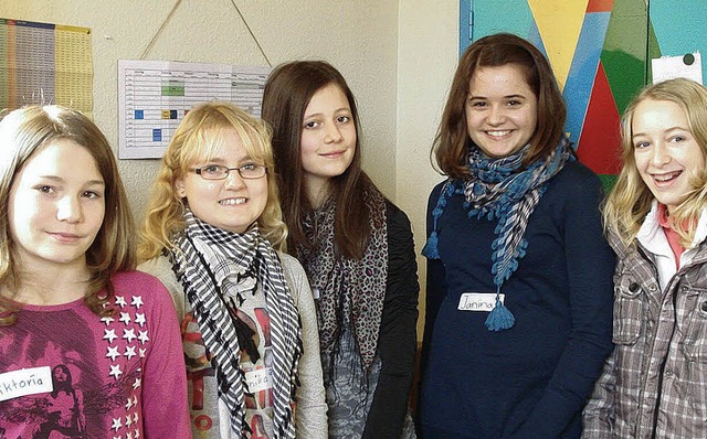 Die jungen Autorinnen dieses Artikels:...nep Ergelen, Janina Meyer Anika Buger   | Foto: privat