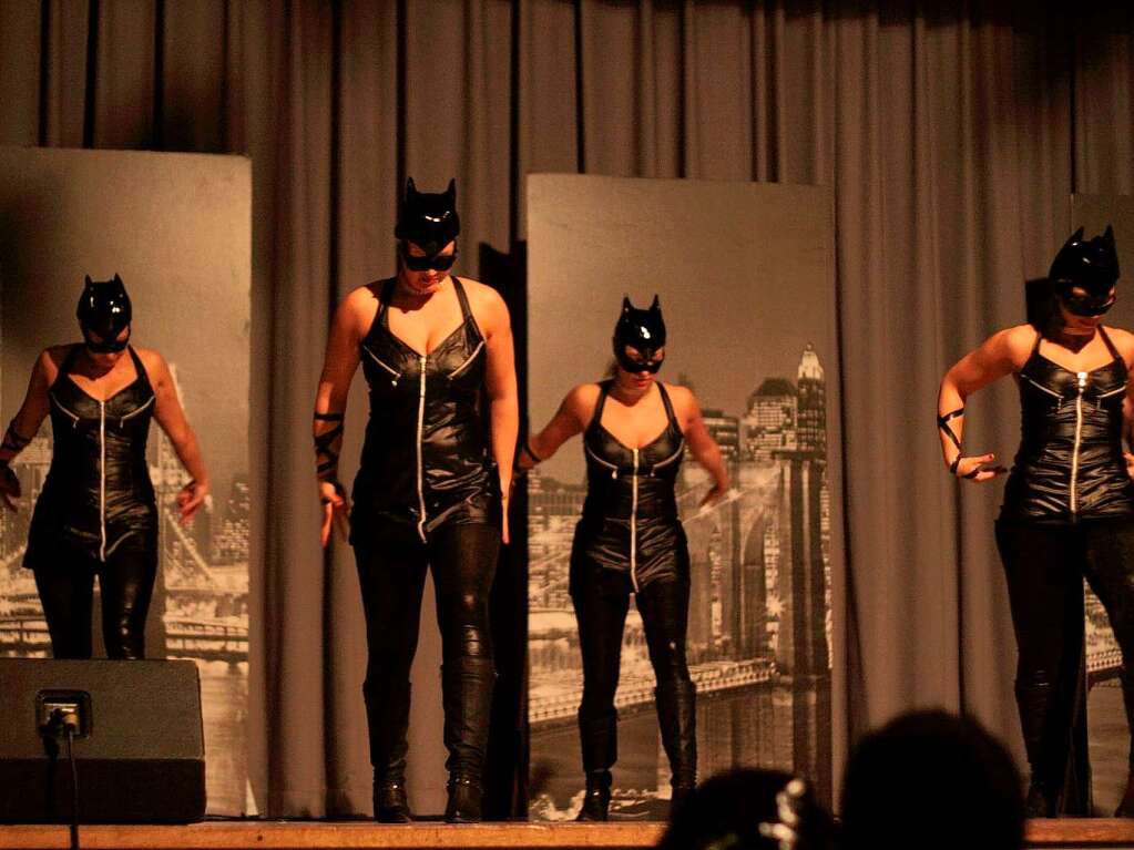 Die Weisweiler Formation "Patchwork" im Catwoman-Outfit