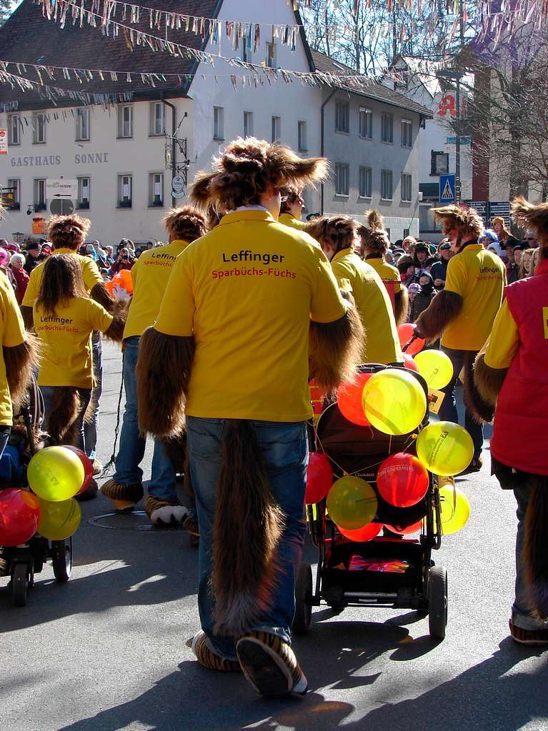 Starke Behaarung: Die Lffinger Bausparfchse fehlten natrlich nicht auf der Grobaustelle.