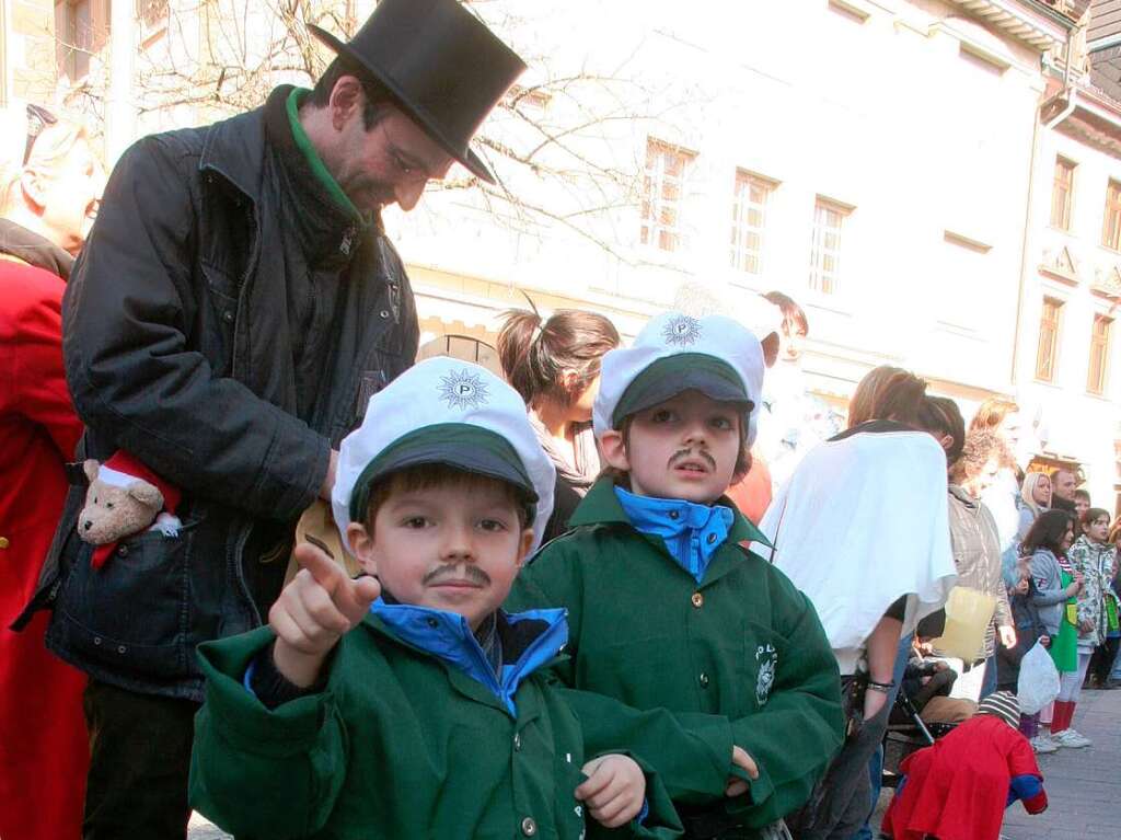 Schnstes Wetter hatten am Rosenmontag die Kinder, die gern an der Fasnacht teilnahmen.