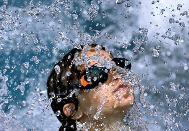 Wasser ist Leben: Die Energie- und Was...ibt&#8217;s Freikarten ins Dreisambad.  | Foto: dpa