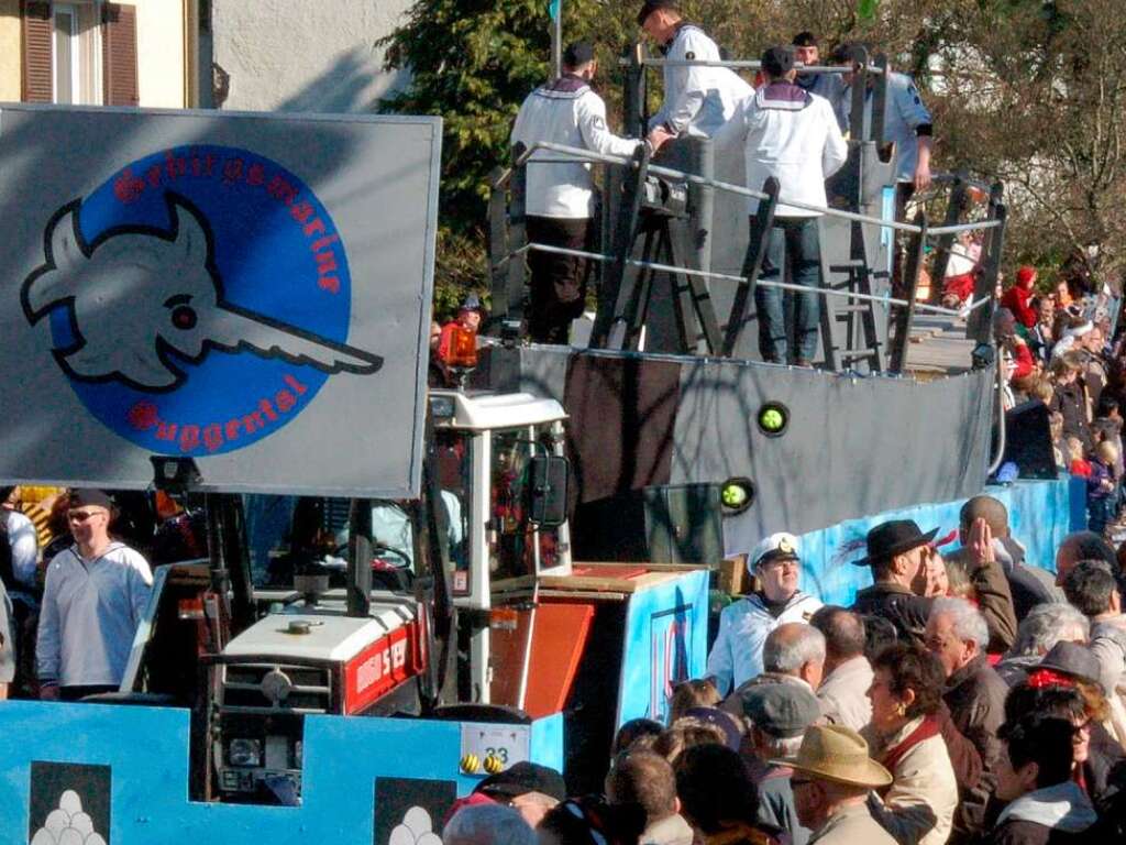 Die Suggentäler Gebirgsmarine mit ihrem U-Boot Die Suggentäler Gebirgsmarine mit ihrem U-Boot