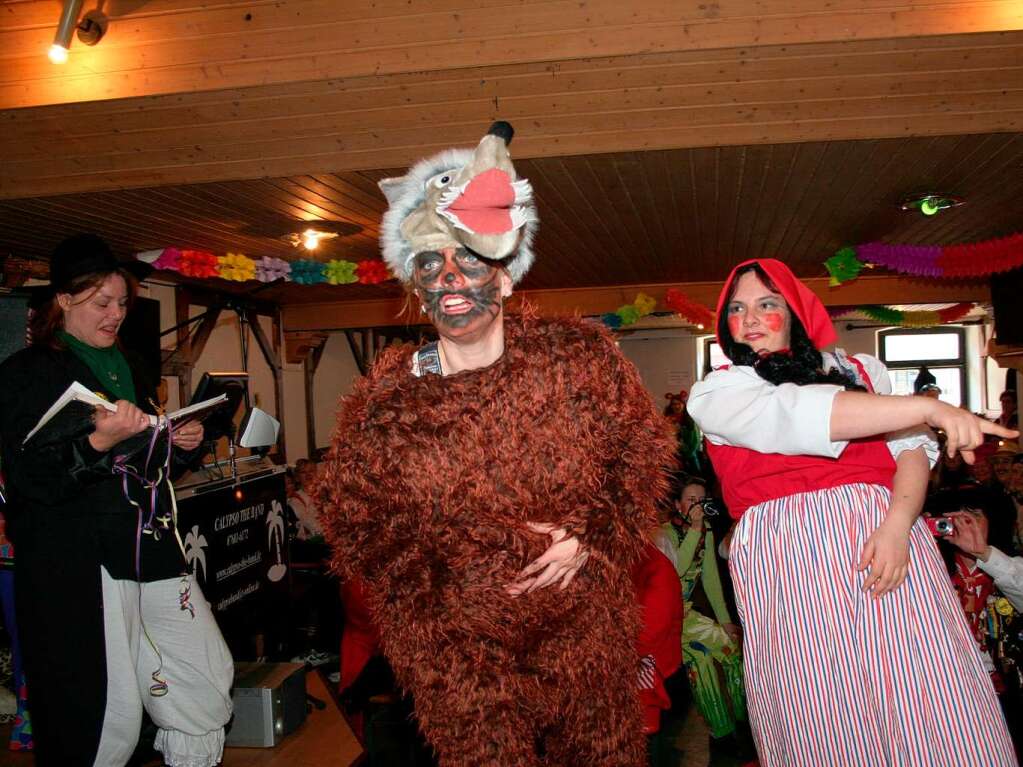 Die theatralische Märchenstunde der Dyfelswieber, oder wie sich das Märchen von Rotkäppchen und dem bösen Wolf wirklich zugetragen hat Die theatralische Märchenstunde der Dyfelswieber, oder wie sich das Märchen von Rotkäppchen und dem bösen Wolf wirklich zugetragen hat