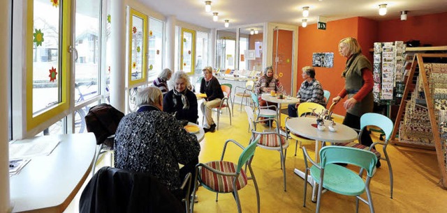 Im Foyer der Cella kann man auch einfa...e und ein Stck Kuchen vorbeischauen.   | Foto: Ingo Schneider