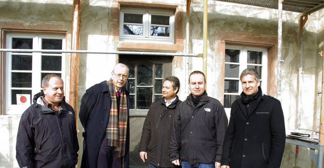 Die Restaurierung der Villa auf dem We...nd Architekt Mario Eggen (von links).   | Foto: Gabriele Babeck-Reinsch