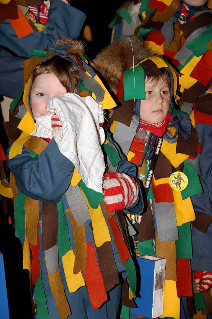 Unter Jammern und Wehklagen wurde die Fasnet in Grafenhausen vor dem Haus des Gastes verbrannt