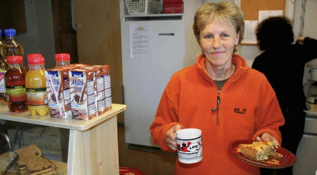 Das Markt-Caf beim Bauernmarkt bleibt...Vereinsvorsitzende Claudia Seeringer.   | Foto: Dieter Maurer