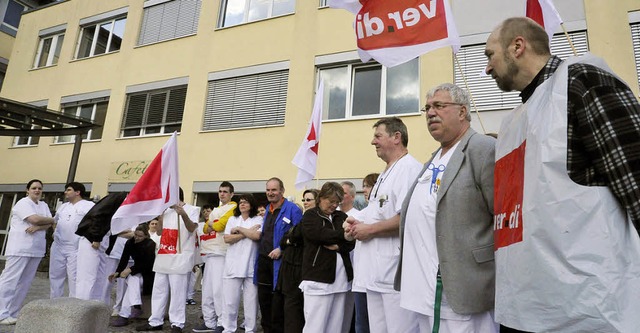 Knapp 80 Mitarbeiter der Mllheimer He...men gestern an einem Warnstreik teil.   | Foto: Volker Mnch