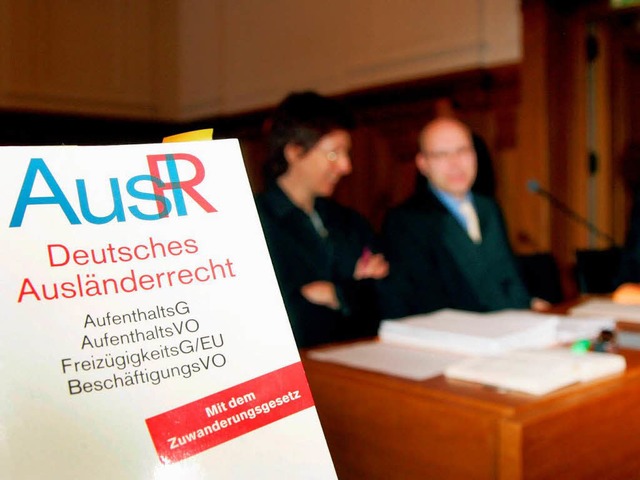 In der Diskussion: das Auslnderrecht in Deutschland.  | Foto: usage worldwide, Verwendung weltweit