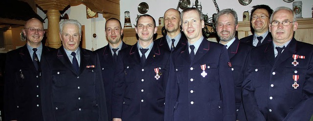 Ehrungen bei der Feuerwehr  (von links...e, Rainer Duttlinger und Stefan Ebner   | Foto: Angelika Heller