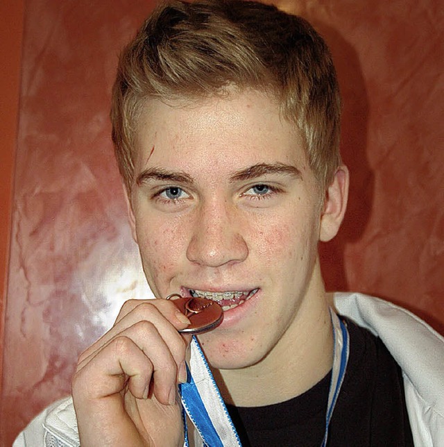 Adrian Obert beim Bisstest der Bronzemedaille.   | Foto:  A. Bhler