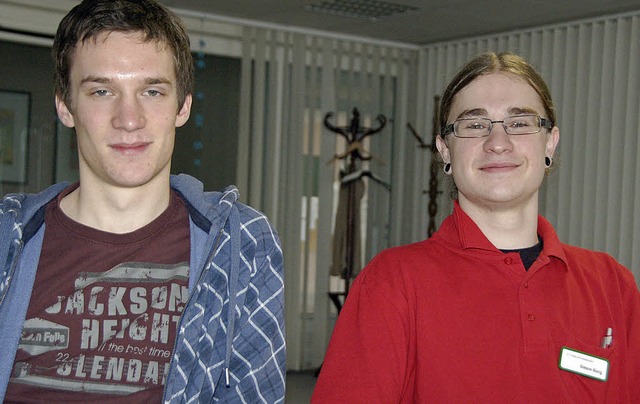 Die beiden letzten Zivis der Sozialsta...hias Senger und Simon Berg (von links)  | Foto: Ralf Staub