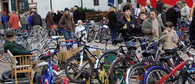 Fahrrad- und Frhlingsmarkt Gundelfingen  | Foto: Andrea Steinhart