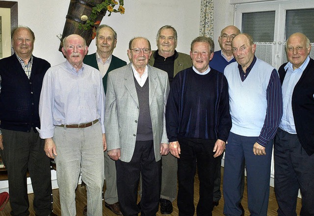 Beim Gesangverein Tumringen wurden zah...r langjhrige Mitgliedschaft geehrt.    | Foto: Paul Schleer